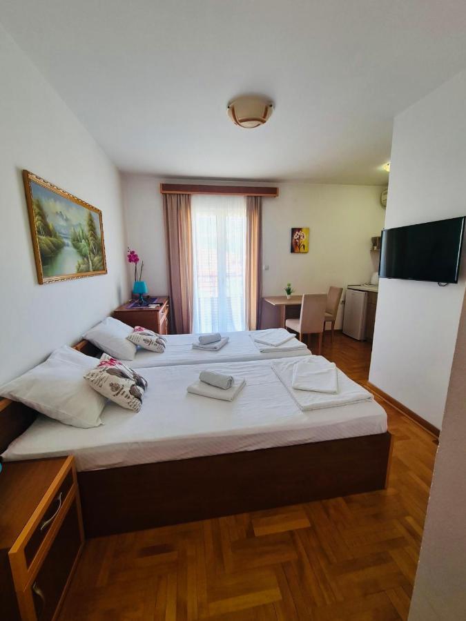 House Ivana Vuksanovic *