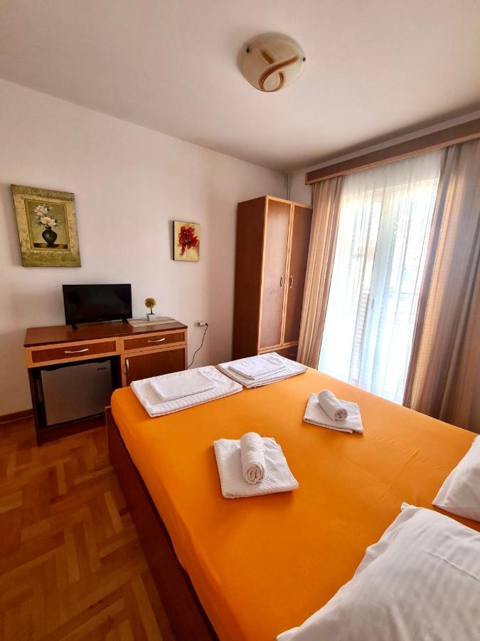 House Ivana Vuksanovic Hotel apartamentowy Budva