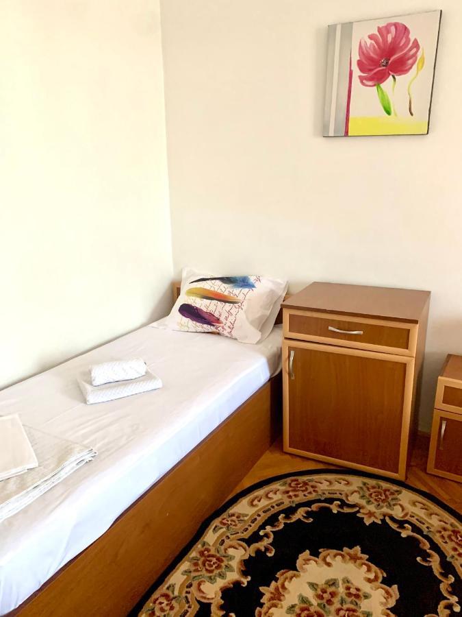 House Ivana Vuksanovic * Budva