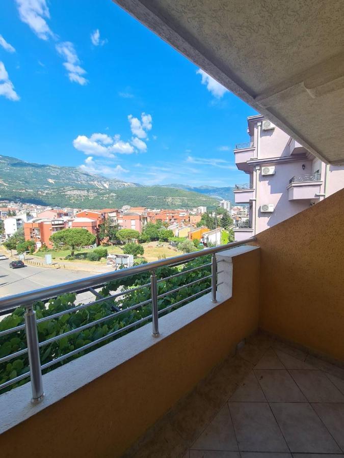 Hotel apartamentowy House Ivana Vuksanovic *