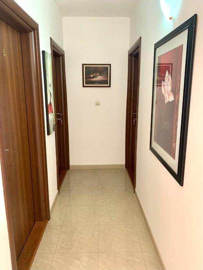 House Ivana Vuksanovic Hotel apartamentowy Budva